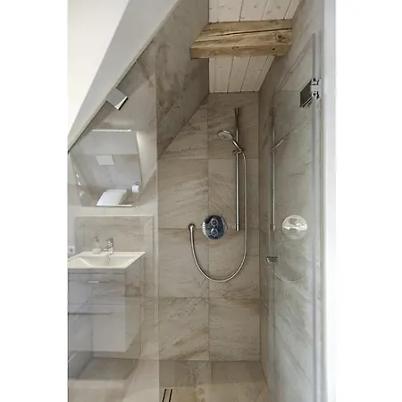 بيت للعطل Litzkow 13405 *